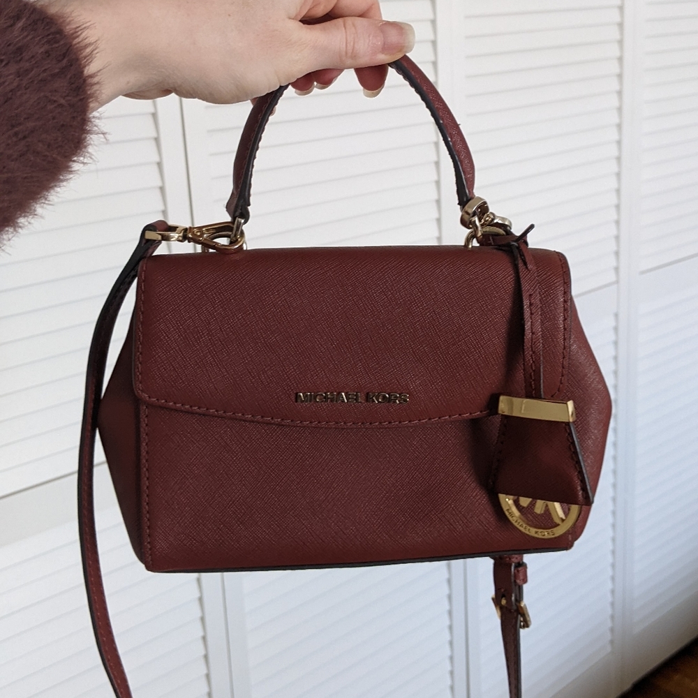 Michael Kors Crossbody Purse